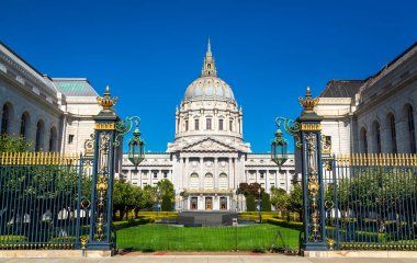 San Francisco Belediye Binası, Kaliforniya, ABD 'de bir devlet dairesi.
