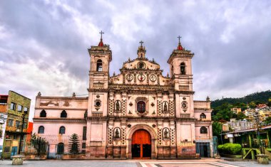 Hüzünlü Aziz Meryem Kilisesi ya da Honduras 'ın başkenti Tegucigalpa' daki Los Dolores Kilisesi.
