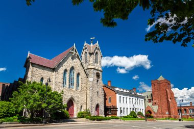 Price Memorial AME Zion Kilisesi Pittsfield, Massachusetts 'teki St. Stephens Episcopal Kilisesi' ne komşu.