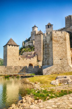 golubac kale Sırbistan