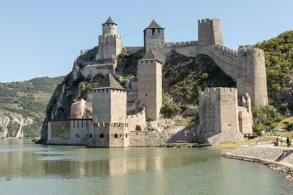golubac kale Sırbistan