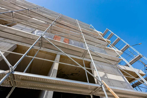 View Scaffold Placed Unfinished Edifice New Residential Building Construction — Stockfoto
