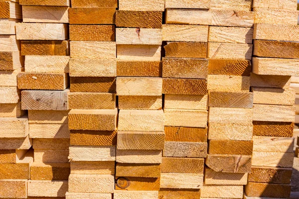 Yellow Wooden Chopped Planks Arranged Row Placed Alfresco Construction Site — Stock Photo, Image