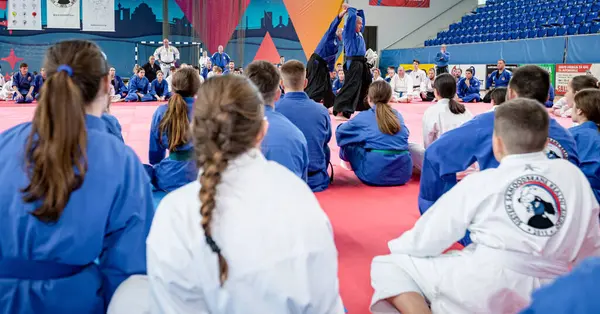 Zrenjanin, Voyvodina, Sırbistan - 27 Nisan 2025: Gerçek aikido dövüş sanatları kulübü 