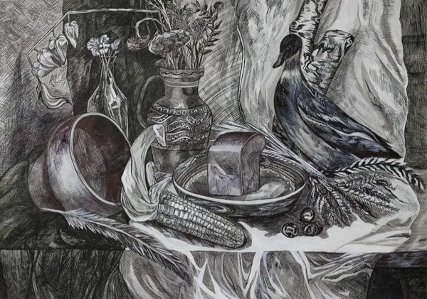 Masada durgun bir kuş var. Kurşun kalemle çizilmiş.