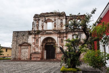 Antigua's old church ruins clipart