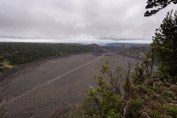 Krater Kilauea Iki Parku Narodowym Volcano — Zdjęcie stockowe