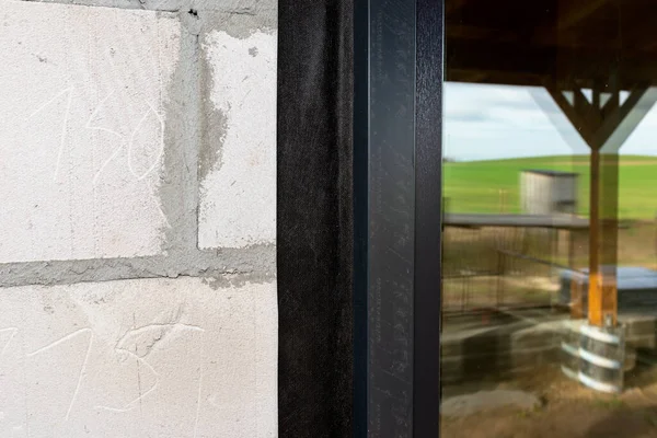 Warmer Einbau Eines Dreischichtigen Fensters Mit Styropor Fensterbank Blick Von — Stockfoto