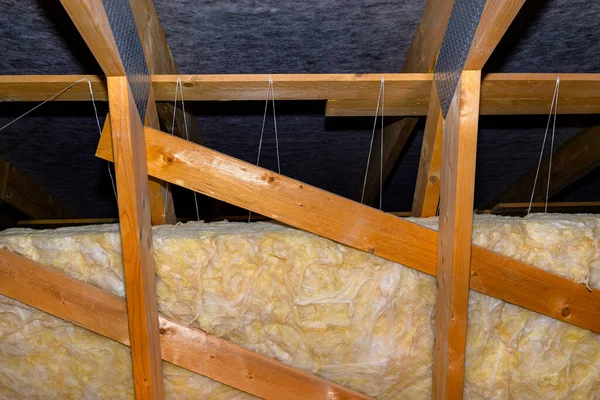 Insulation Walls Ceiling Attic Made Mineral Wool Trusses Tied Polypropylene — Stock Photo, Image