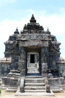 Plaosan twin temple and the entrance. Taken in July 2022.