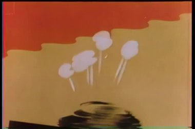 Çizgi atlama ve masanın üstüne iplik büyücü şapka