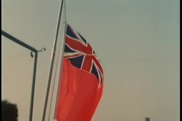 Lowering British Navy Flag Raising Spanish Flag — Stock Video