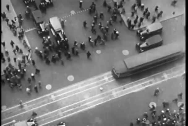 Pemandangan Udara Jalanan New York Ciry Yang Sibuk 1930 — Stok Video
