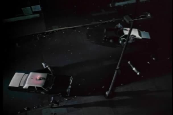 警察の車の犯罪現場に到着ハイアングル — ストック動画