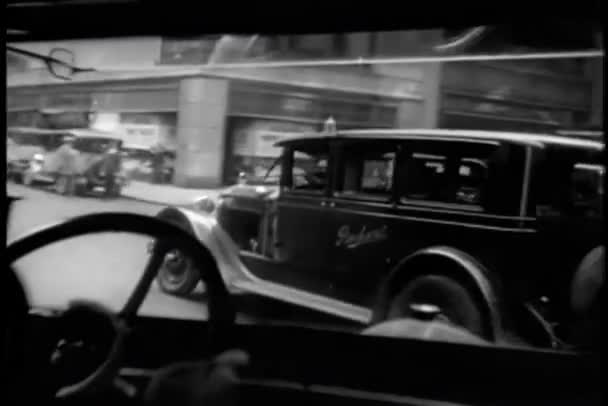 Point View 1920S Car Driving Out Grand Central Station New — Stock Video