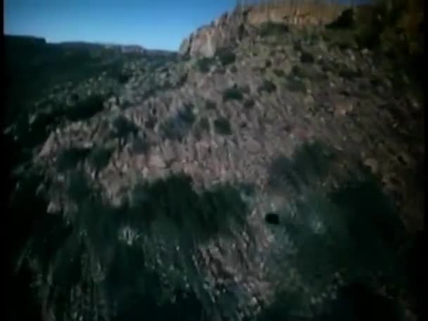 Βραχώδες Τοπίο Φαίνεται Από Όχημα Αέρα — Αρχείο Βίντεο