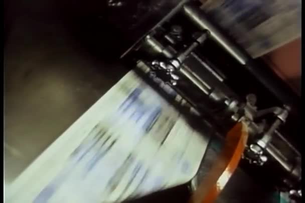 Impressão Jornais Durante Prensagem Fábrica Impressão — Vídeo de Stock