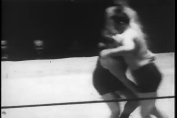Wrestling Match New York City 1930 — Video Stock