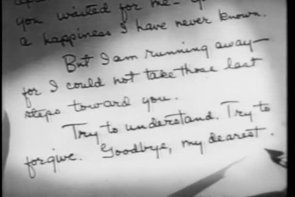 Close Hand Writing Dear John Letter Crumpling — Stock Video