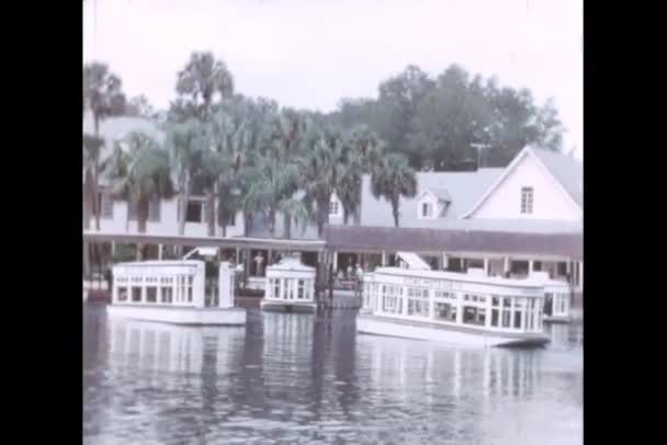 Barcos Fluviais Porto Silver Springs Florida — Vídeo de Stock