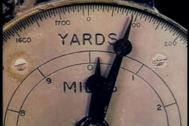 vintage pedometre Close-Up