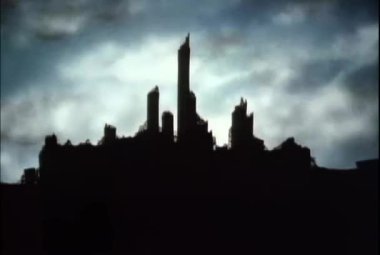 Fırtına, 1980'lerde sırasında soyut bir cityscape Panoraması
