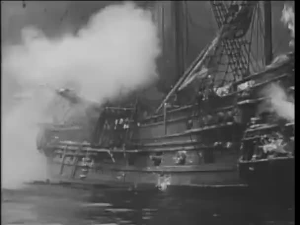 17Th Century Reenactment Ship Blowing Battle Sea — Stock Video