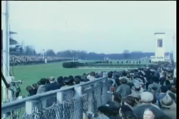 Vintage Videó Steeplechase Lóversenyről — Stock videók