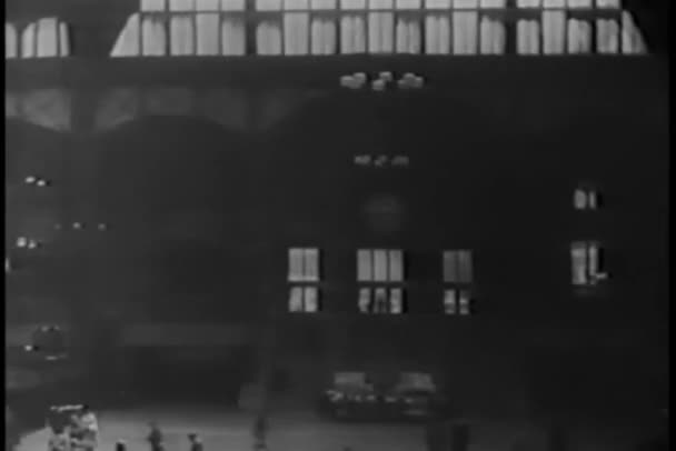 Широкий Снимок Интерьера Большого Центрального Вокзала 1930 Годов — стоковое видео