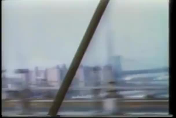 Kilátás Ablakból Mint Busz Híd Túloldalára — Stock videók