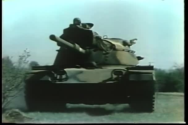 지역에 탱크의 — 비디오