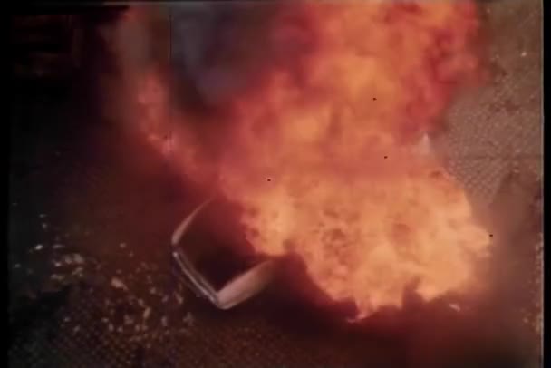 Araba Patlama Yüksek Açılı Görünüş — Stok video