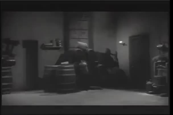Schwenken Keller Auf Hintergrund Vintage Aufnahmen — Stockvideo
