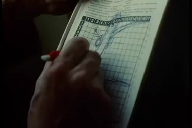 yakın çekim el çizim çıplak kadın