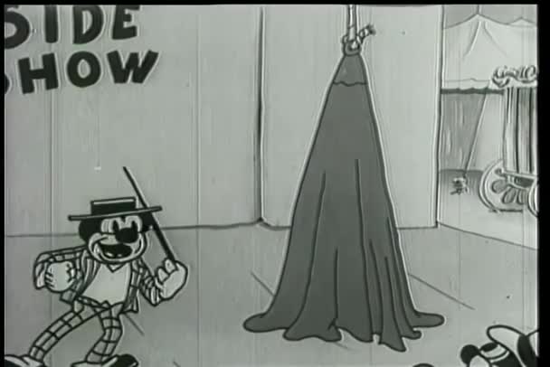Γελοιογραφία Της Μεγάλης Χορεύτρια Πλευρά Δείχνουν Έλξη — Αρχείο Βίντεο