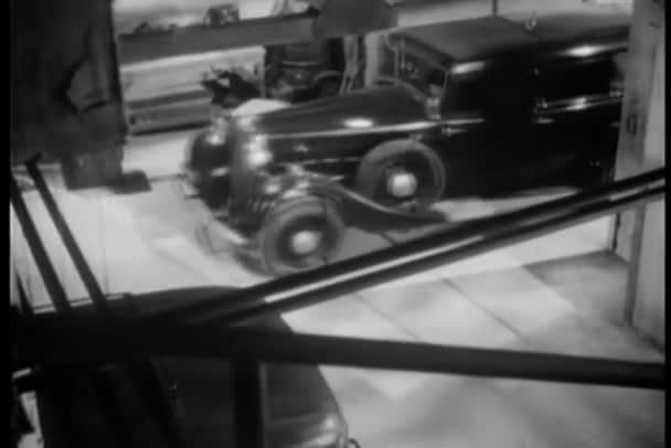 Wysoki Kąt Widzenia Samochód Garażu — Wideo stockowe