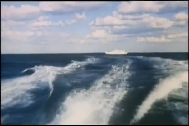 水径从后面船上的视图 — 图库视频影像