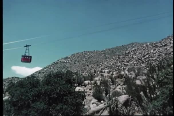Trupul Omului Aruncat Din Tramvai Aerian — Videoclip de stoc