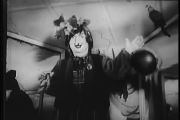 Puppet Show Amusement Park — Stock Video