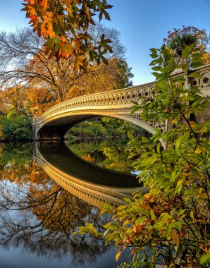 Bow bridge, Central Park, New York City in late autumn, early morning