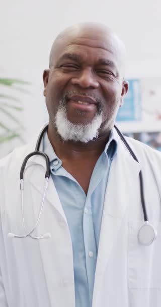 Vertical Video Portrait Happy African American Male Doctor Global Medicine — Stock video