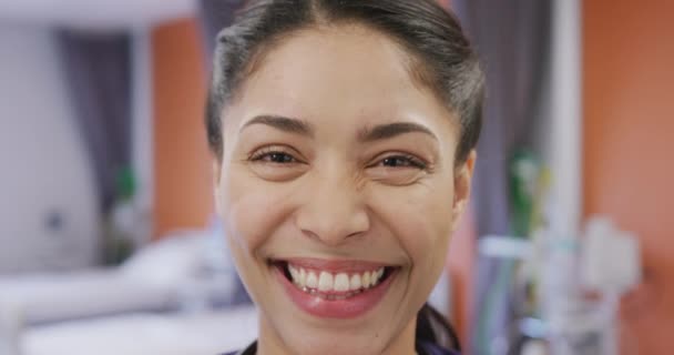 Portrait Happy Biracial Female Looking Camera — Stok Video