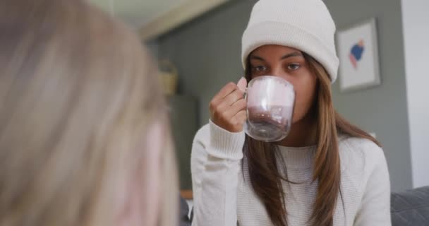 Happy Diverse Teenager Girls Friends Drinking Coffee Talking Home Slow — Wideo stockowe