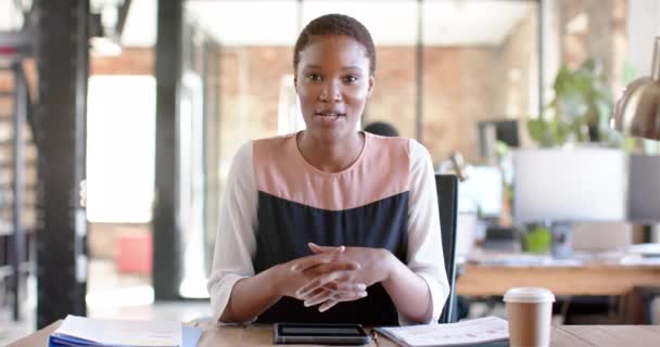 Portrait Happy African American Casual Businesswoman Having Video Call Gesturing — стокове відео