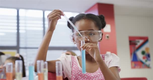 Focused African American Elementary School Schoolgirl Goggles Lab Slow Motion — Stock Video
