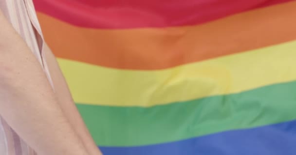 Sezione Centrale Diverse Coppie Gay Maschili Che Tengono Mano Sopra — Video Stock