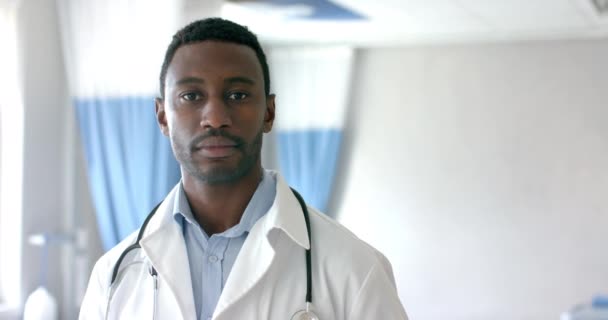 Portrait African American Male Doctor Smiling Hospital Ward Copy Space — Stock Video