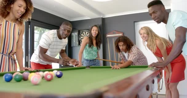 Diverse Friends Enjoy Game Pool Home Excitement Fills Air Share — Stock Video