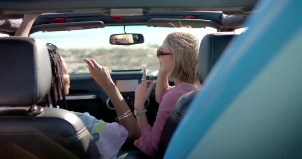 African American Caucasian Women Enjoy Sunny Convertible Drive Road Trip — Stock Video