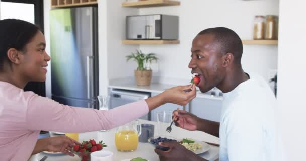 Diverse Couple Enjoys Breakfast Together Home African American Husband Clean — Stock Video